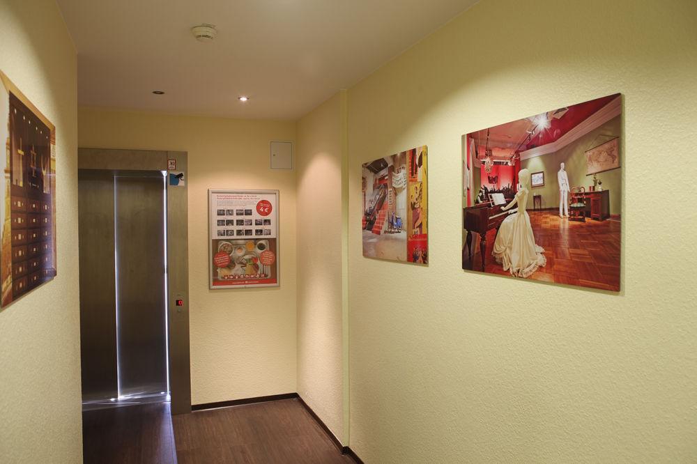 Acama Hotel & Hostel Schoeneberg Berlin Eksteriør bilde